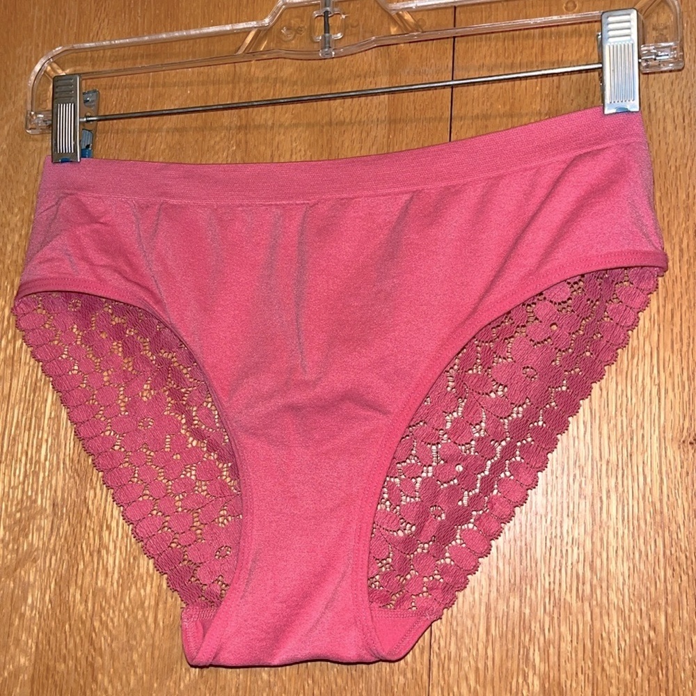 New LAURA ASHLEY Large coral open floral lace rear stretch panty panties